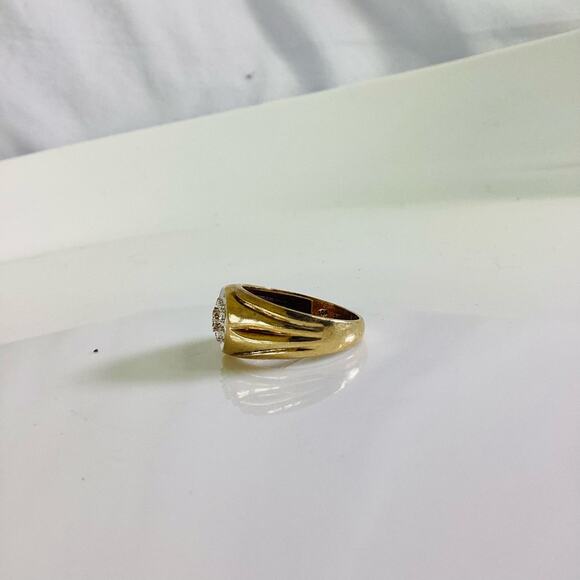 10K Gold & Diamonds Men Cluster Ring - Picture 7 of 13